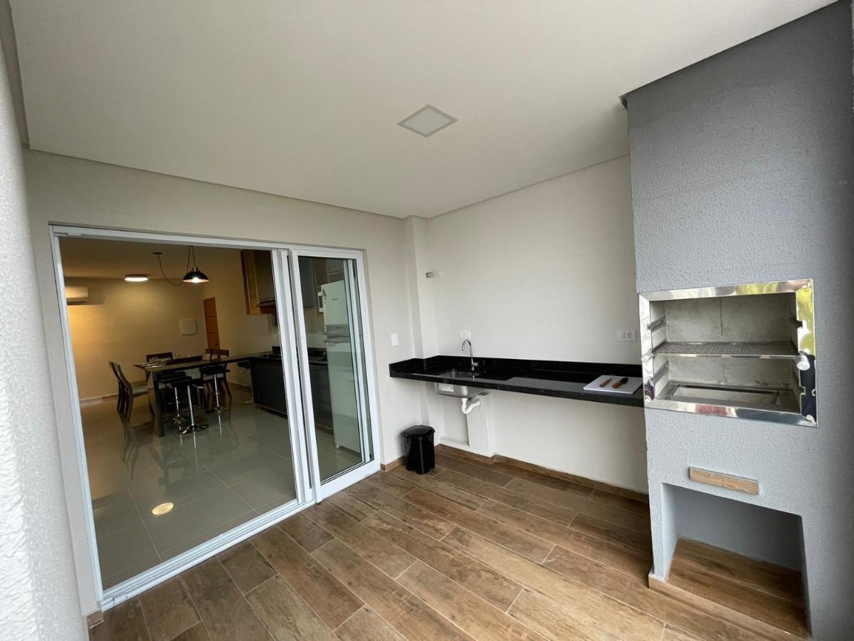 Apartamento Com Piscina No Centro Lejlighed Ubatuba Eksteriør billede