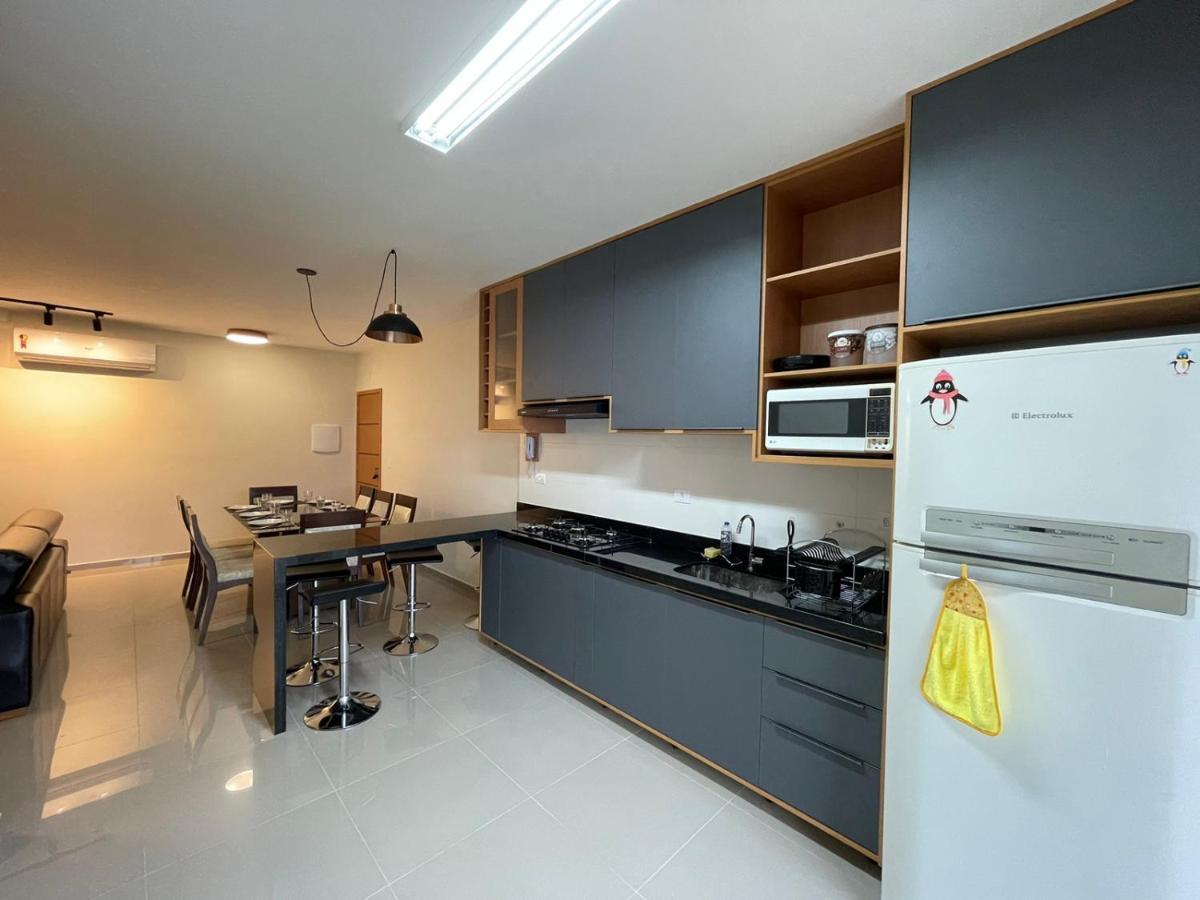 Apartamento Com Piscina No Centro Lejlighed Ubatuba Eksteriør billede