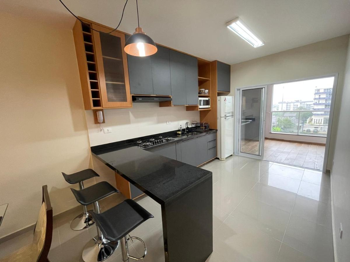 Apartamento Com Piscina No Centro Lejlighed Ubatuba Eksteriør billede