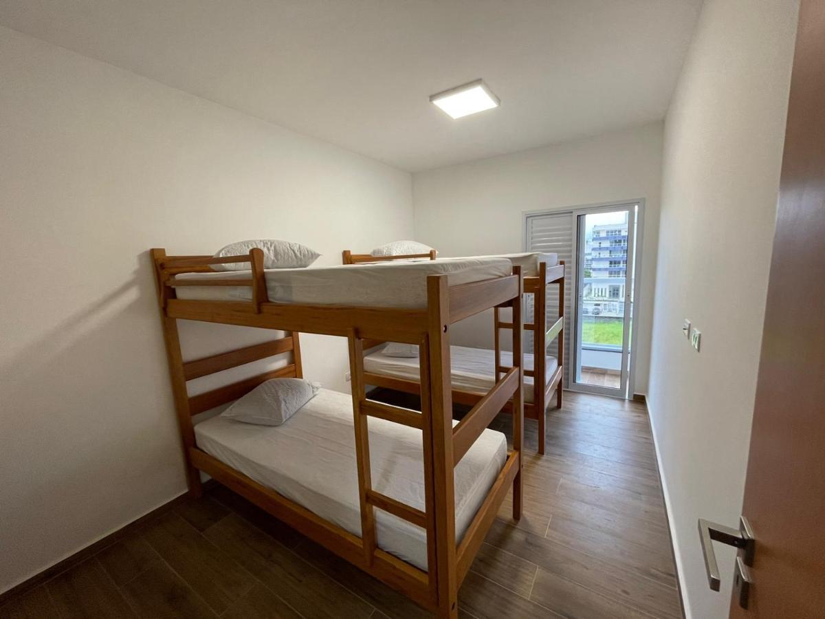 Apartamento Com Piscina No Centro Lejlighed Ubatuba Eksteriør billede