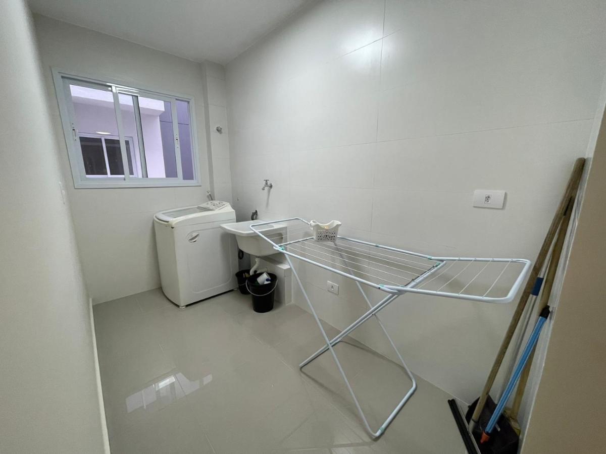 Apartamento Com Piscina No Centro Lejlighed Ubatuba Eksteriør billede