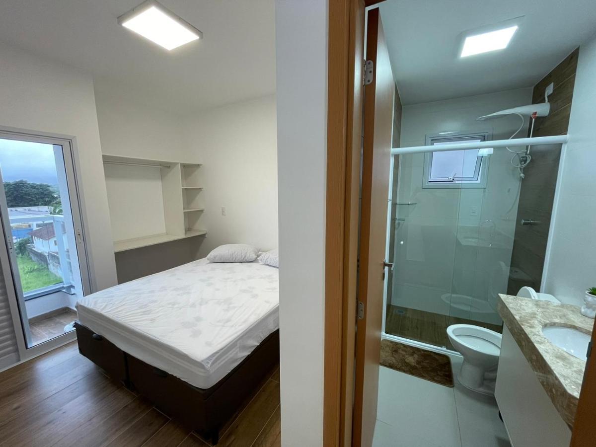Apartamento Com Piscina No Centro Lejlighed Ubatuba Eksteriør billede