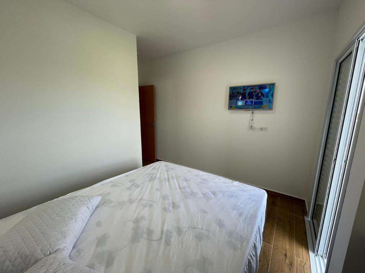 Apartamento Com Piscina No Centro Lejlighed Ubatuba Eksteriør billede